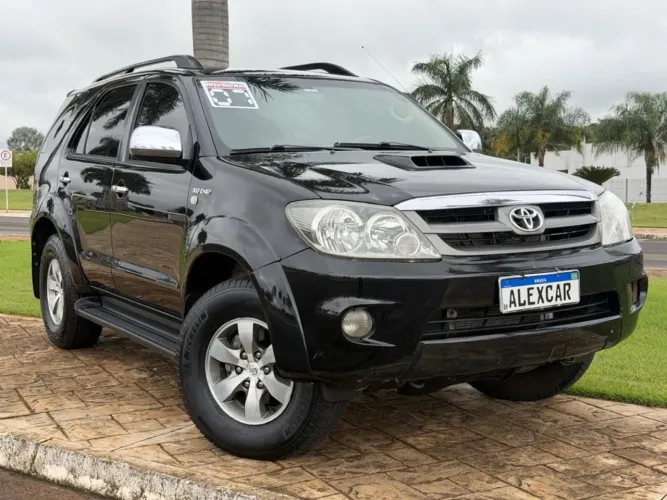 Toyota Hilux SW4 SRV D4-d 4X4 3.0 TDI Dies. AUT 2007