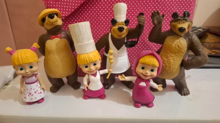 Bonecos Masha e o Urso