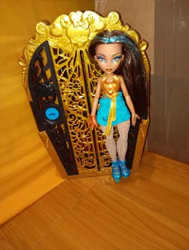 Monster high Cléo skultimate secret
