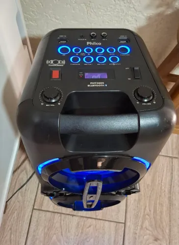 Caixa de som Philco PHT-5000