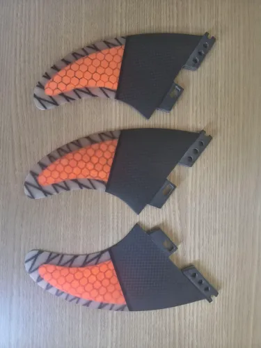 Quilhas padrão fcs2 nova fibra de carbono surf nova