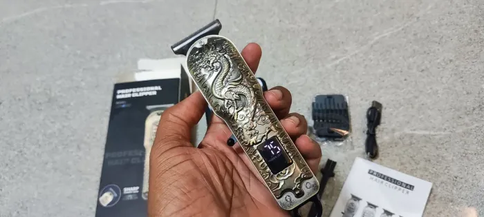 Maquininha cortar cabelo metal dragão