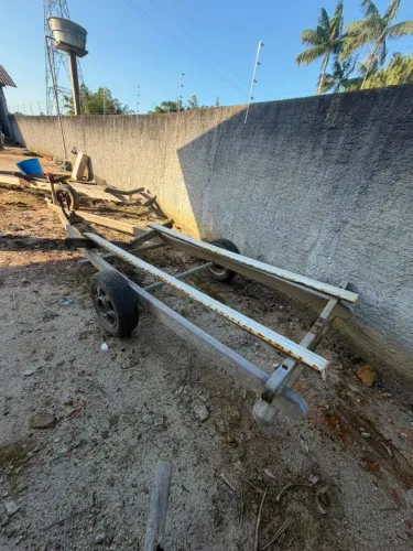 Carreta de Encalhe para barco
