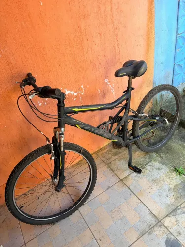 Bicicleta Caloi - Aro 26