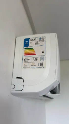 Ar condicionado Gree 9000btu, higienização e manutenção há menos 6 meses