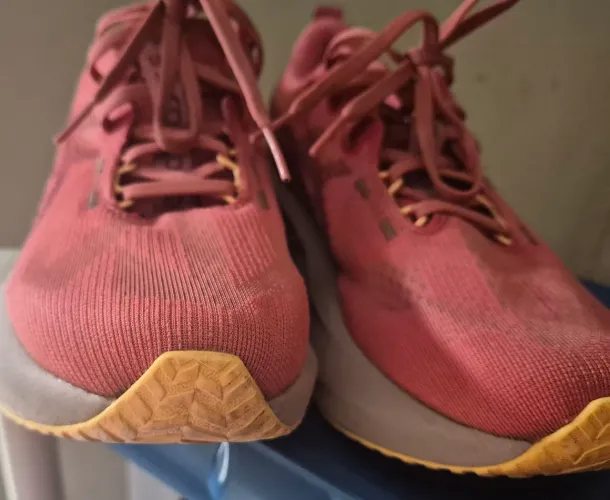 Tenis Asics de corrida Novablest 5