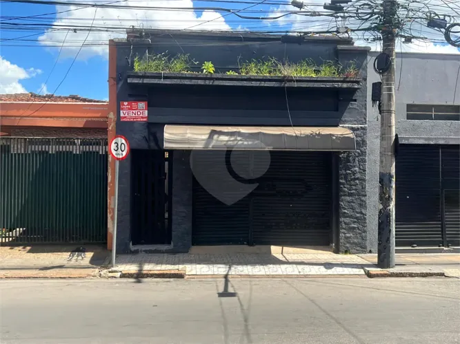Casa com 1 quartos para locação em Centro - SP