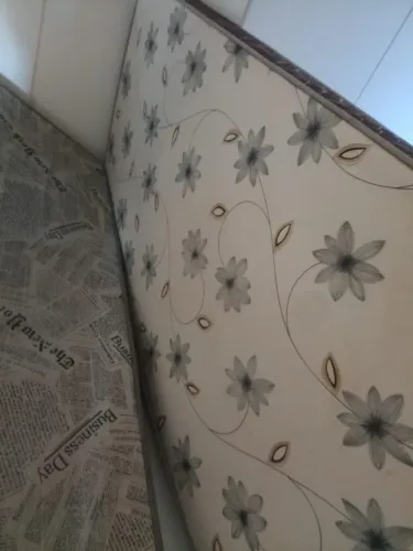 guarda roupa + 3 colchoes solteiro usados ( não troca )