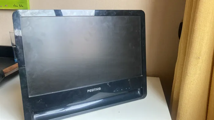 Monitor LCD Colorido Positivo FIT