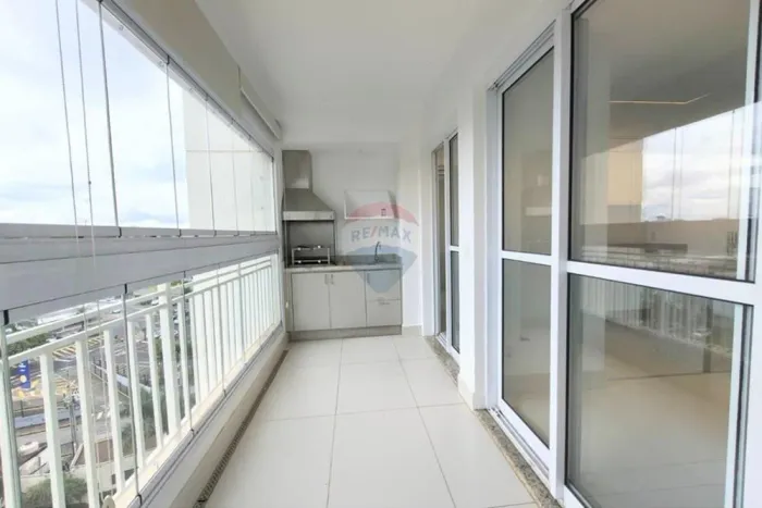 Apartamento para alugar no Condomínio Terrazzo em Limeira com 3 quartos, 2 banheiros, lava