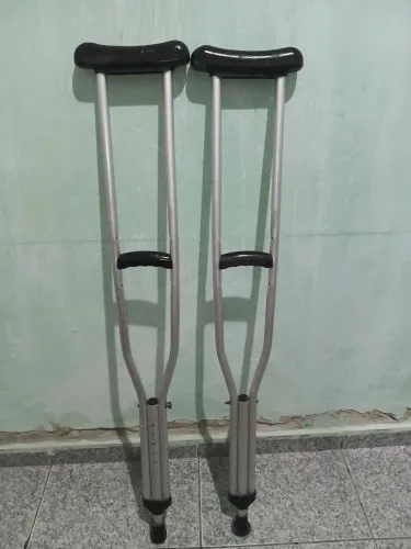 Par de muletas 