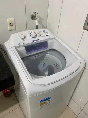 Máquina de lavar roupa Eletrolux