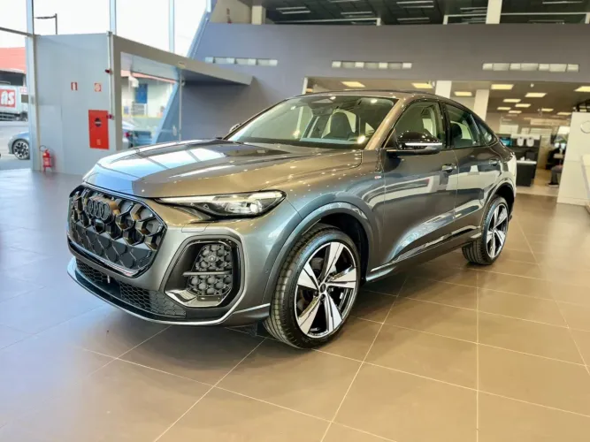 Audi Q5 Sportback S-line 2.0 TFSI Quat.s-tron 2026