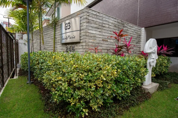 Apartamento à venda na Encruzilhada em Recife