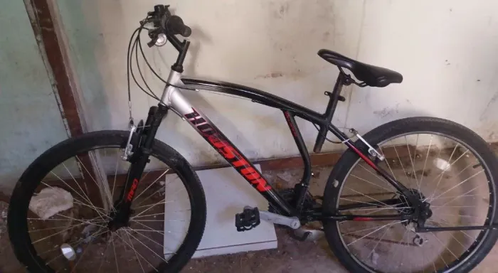 Vendo bicicleta em ótimo estado Tam. aro 26