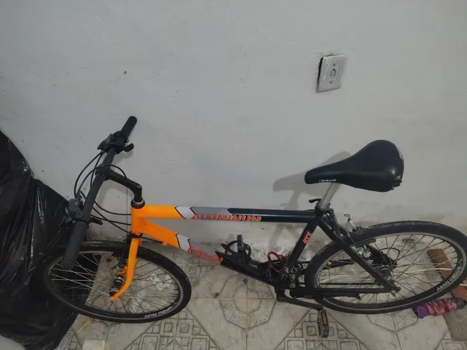 Bicicleta Caloi ATX aro 26 mountain bike