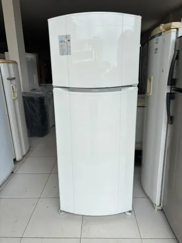 Geladeira 2 portas Consul gelo seco Frost Free
