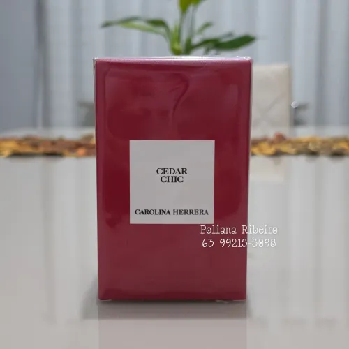 Perfume Cedar Chic Carolina Herrera 100 ml, lacrado