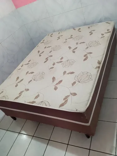 CAMA BOX DE CASAL