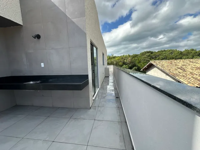 Linda Cobertura Nova no início do Ribeirão da Ilha e divisa com o Campeche