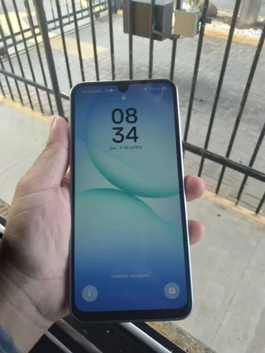 celular GALAXY A17