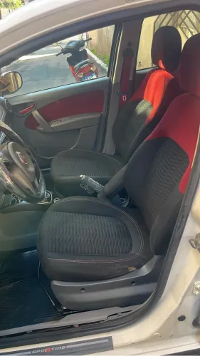 Fiat Palio Sporting 1.6 Flex 16V 5P 2015