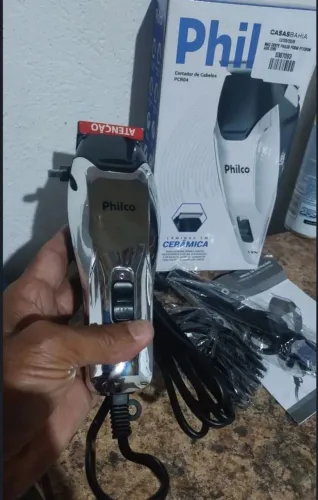 Maquina de cortar cabelo Philco nova