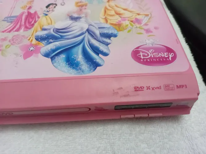 DVD player, as princesas