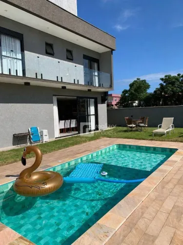Casa com 4 dormitórios, 3 suites à venda, 257 m² - Rio Vermelho - Florianópolis/SC