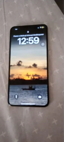 iPhone 11 Pro Max 64 gb bateria 72%