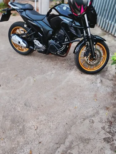 VENDO LINDA YAMAHA FAZER 250 ANO 2019 COM 