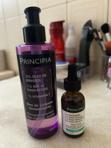 Demaquilante e Sérum Principia