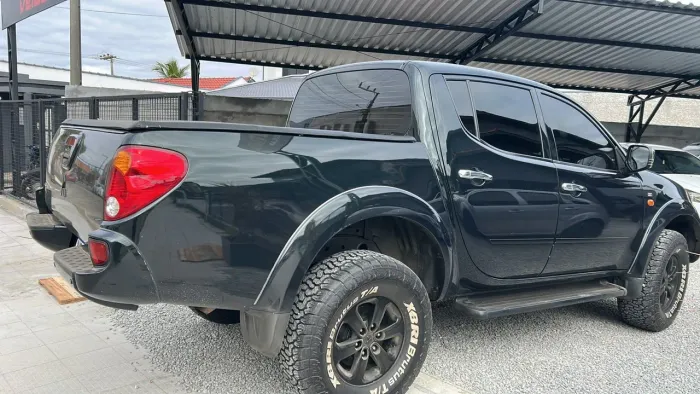 Mitsubishi L200 Triton HPE 3.2 CD TB Int.diesel AUT 2012