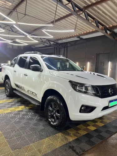 Nissan Frontier Attac.cd 4X4 2.3 Bi-TB Die. AUT 2021