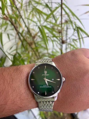 Relógio  Aço inox fundo Verde Poedagar 