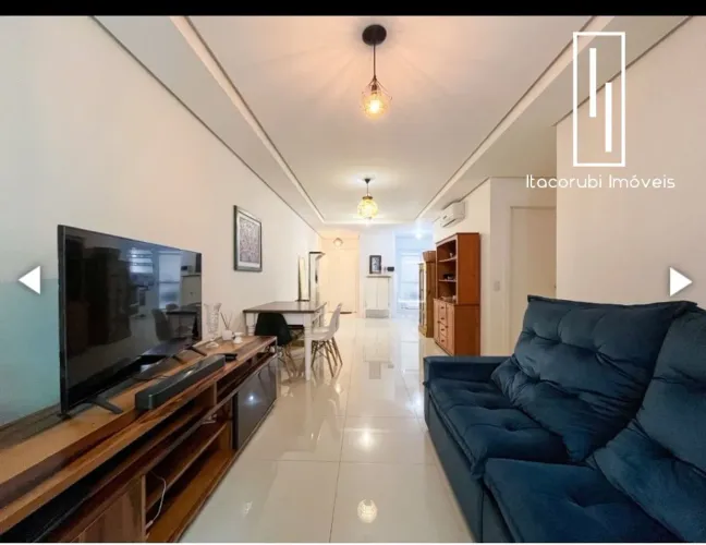 Ótimo apartamento no Centro com 2 vagas cobertas