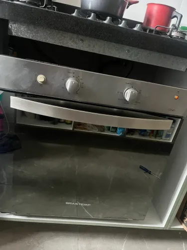 Forno Brastemp de embutir