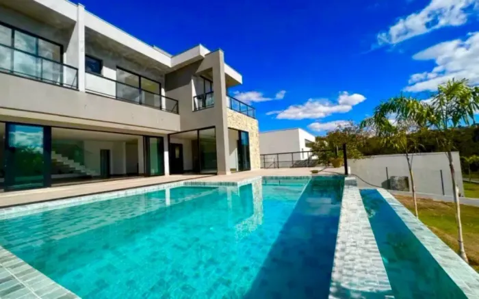 CASA RESIDENCIAL em LAGOA SANTA - MG, GRAN ROYALLE