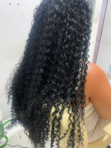 Manutenção de mega hair