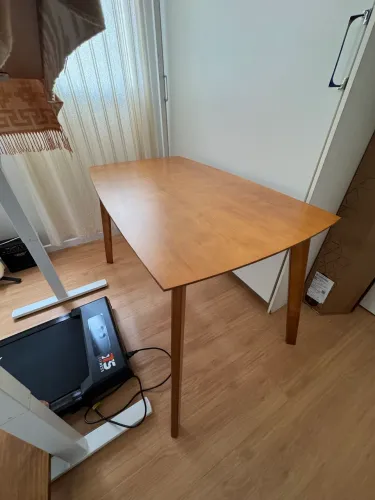 Mesa escrivaninha 118x65 madeira