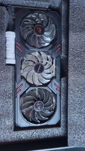 Rx 7600 phantom gaming
