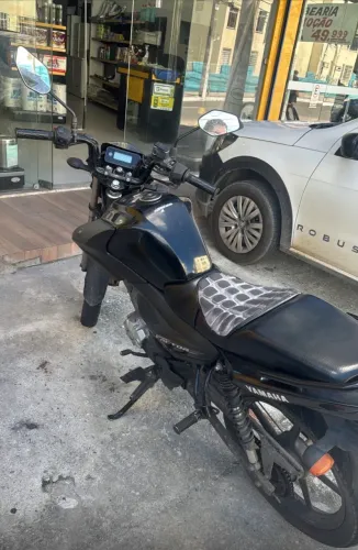 Vendo moto factor 125 2024/2025