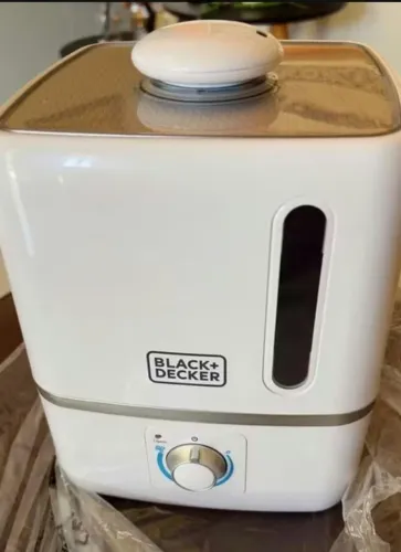 Vendo umidificador de ar Black+Decker AIR100