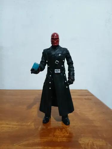 Red Skull Caveira Vermelha Marvel Select
