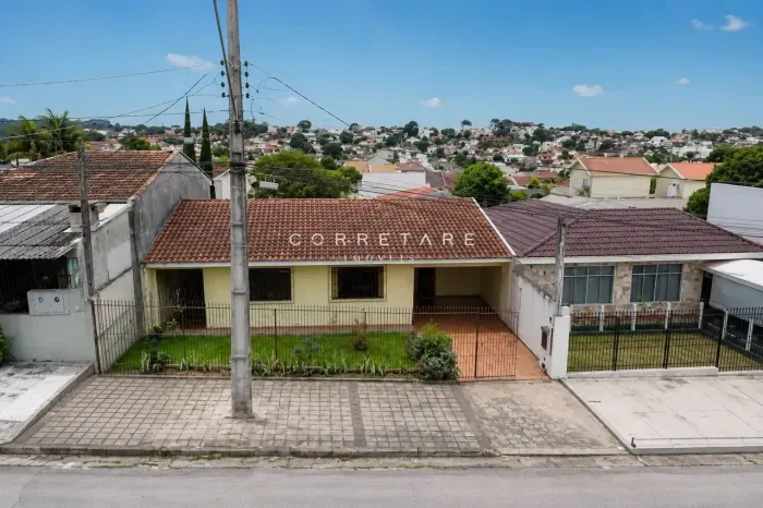 Imóvel para venda tem 480 metros quadrados em Abranches - Curitiba - PR