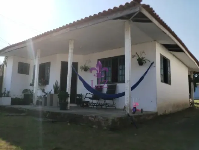 Casa em Quatro Barras