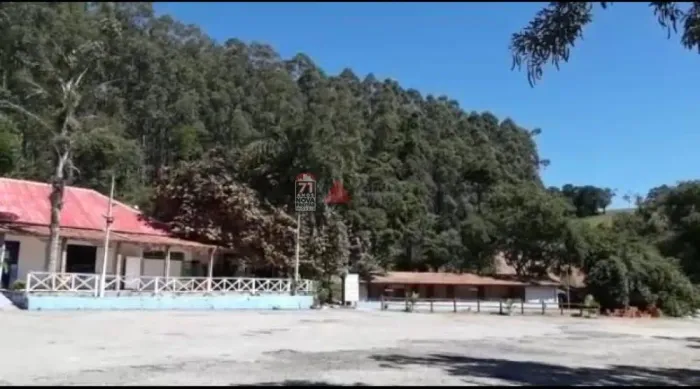 Comercial Galpão em Paraibuna