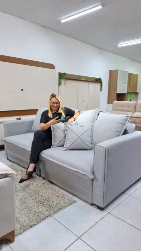 Sofa cama 2.20M com molas no assento revestido no linho