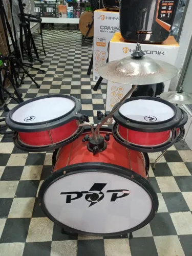 BATERIA INFANTIL (completa, estrutura de aço reforçado) vermelho ou azul!.