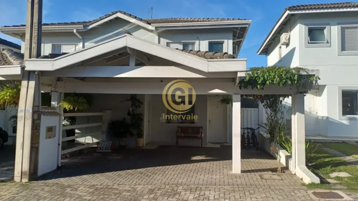 Sobrado 3 Dormitórios com Suíte, Escritório e Área Gourmet no Residence Club Villa Branca